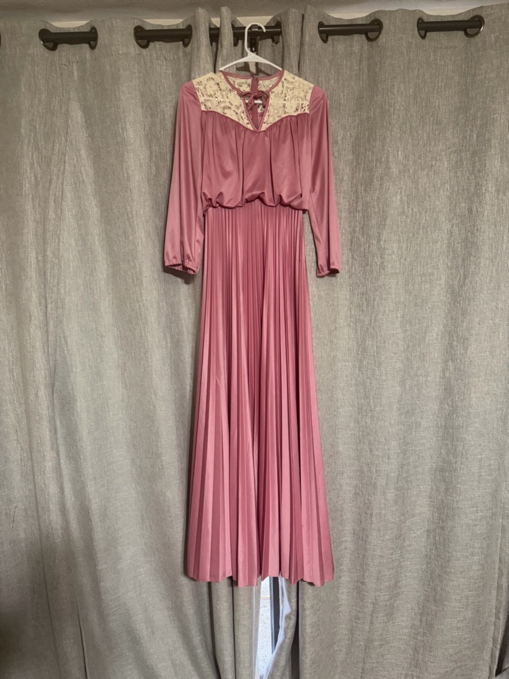 Union made Mauve 1970 Prairie Dress
